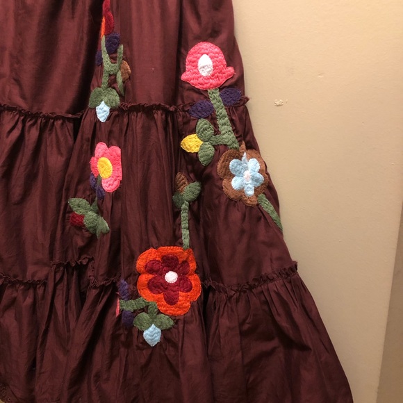 Skirt - Picture 2 of 3